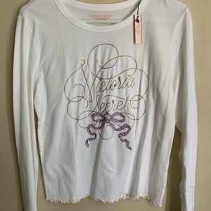Victoria secret long sleeve shirt